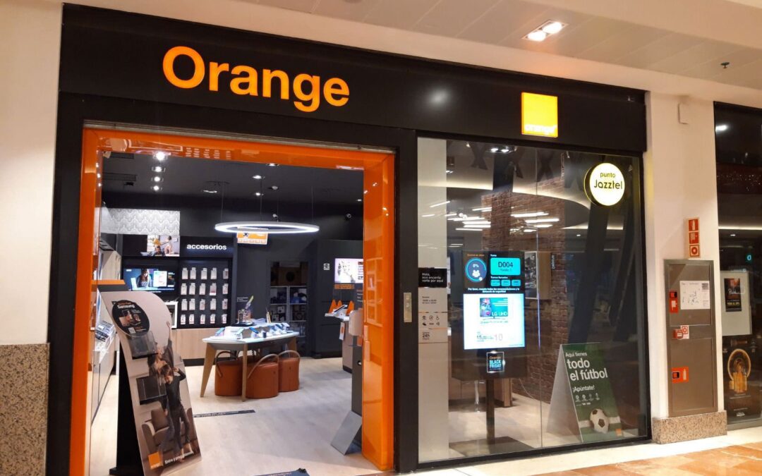 Orange